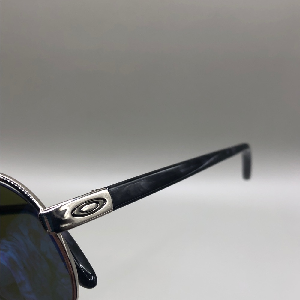 OAKLEY FEEDBACK AVIATOR POLISHED CHROME PRIZM SAPPHIRE POLARIZED LENSES OO4079 - Picture 7 of 9